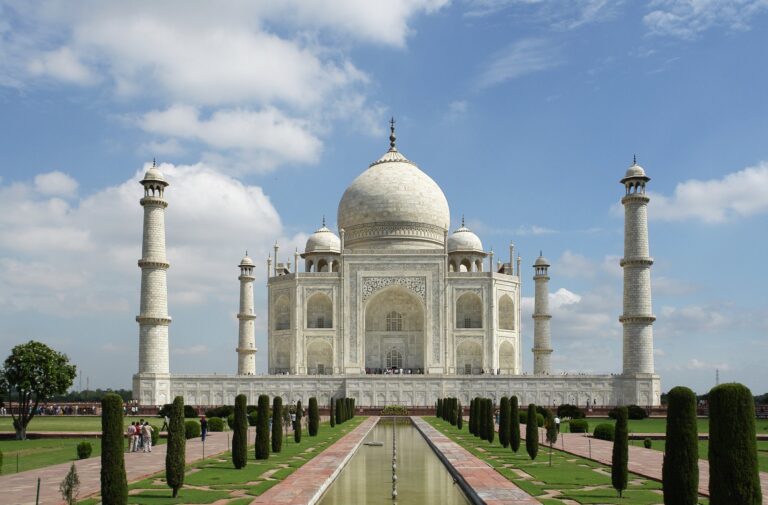 Mughal Architecture: Babur to Aurangzeb, Features, Monuments