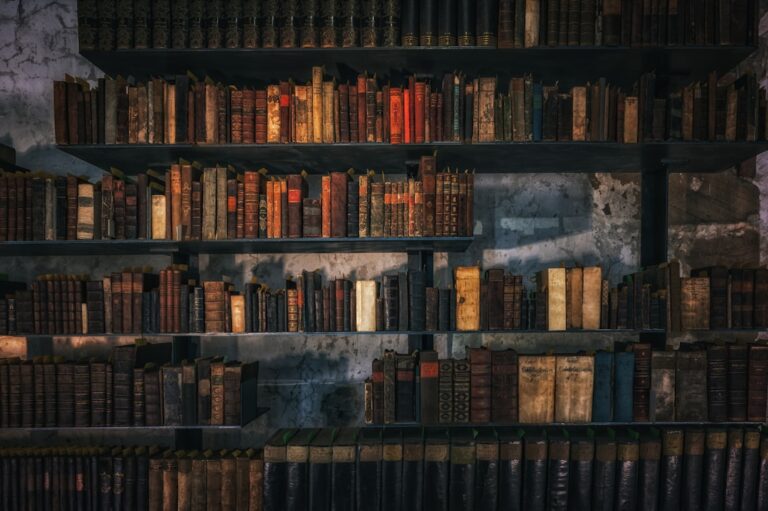 Best GK Books for UPSC: GS Manuals and Yearbooks That Actually Help — recommended UPSC books