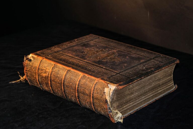 Best Books for World History (UPSC GS Paper 1) — recommended UPSC books