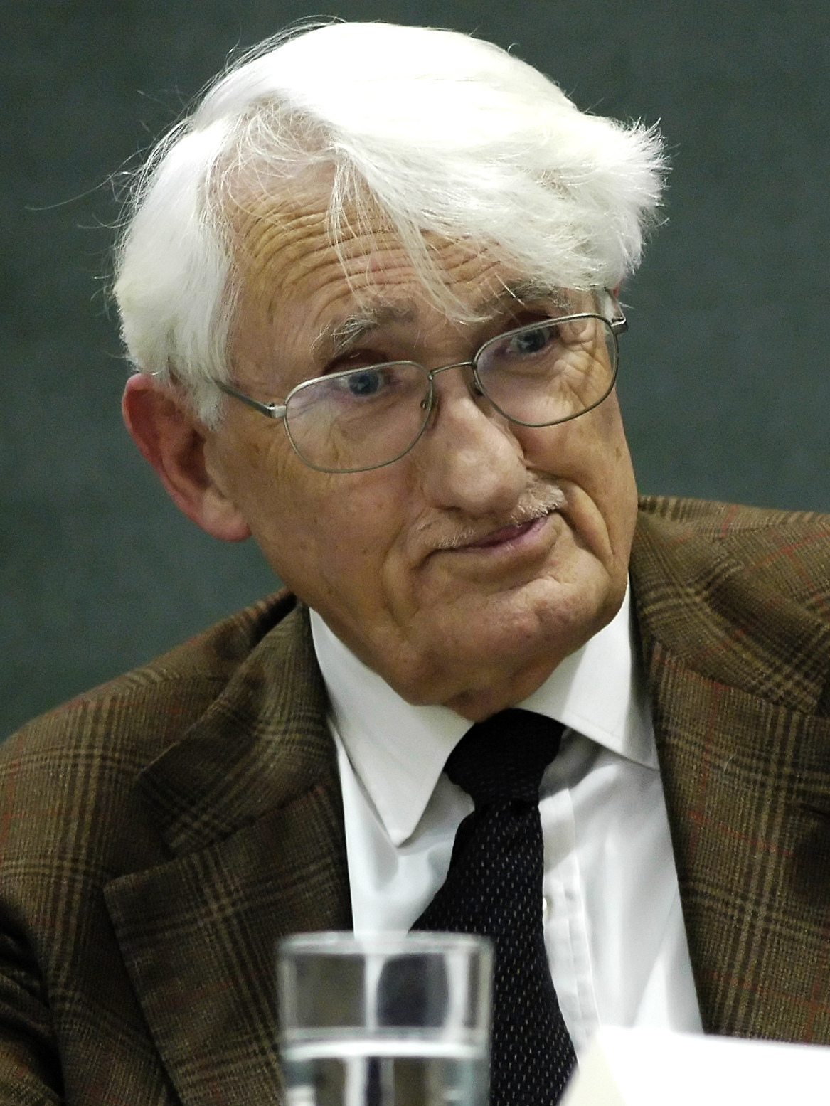 Portrait of philosopher Jürgen Habermas