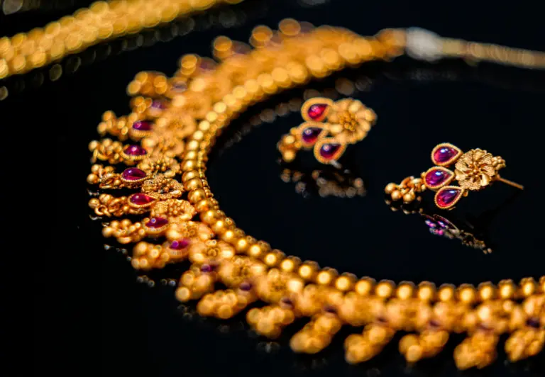 Gold jewellery and cash set aside as household savings