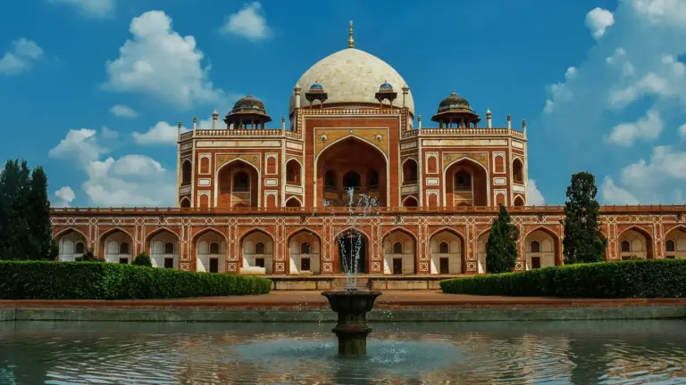 Humayun's Tomb under a blue sky