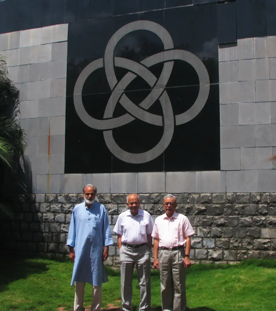 Jayant Narlikar with fellow former IUCAA directors Naresh Dadhich and Ajit Kembhavi.